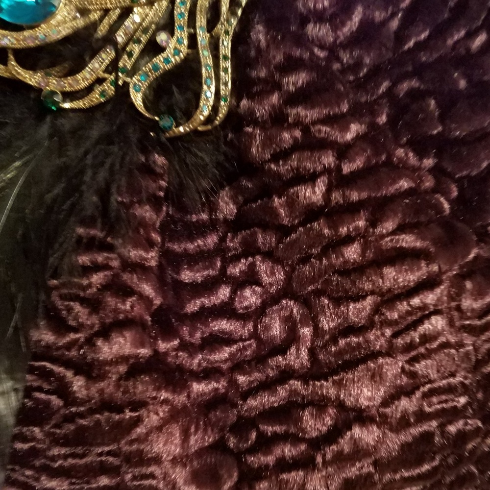 SOLD! ONE OF A KIND! Peacock Cocktail Purse - Picture 7 of 8